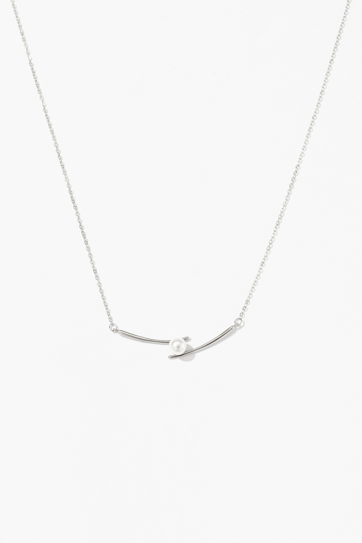 Gemma Pearl Necklace