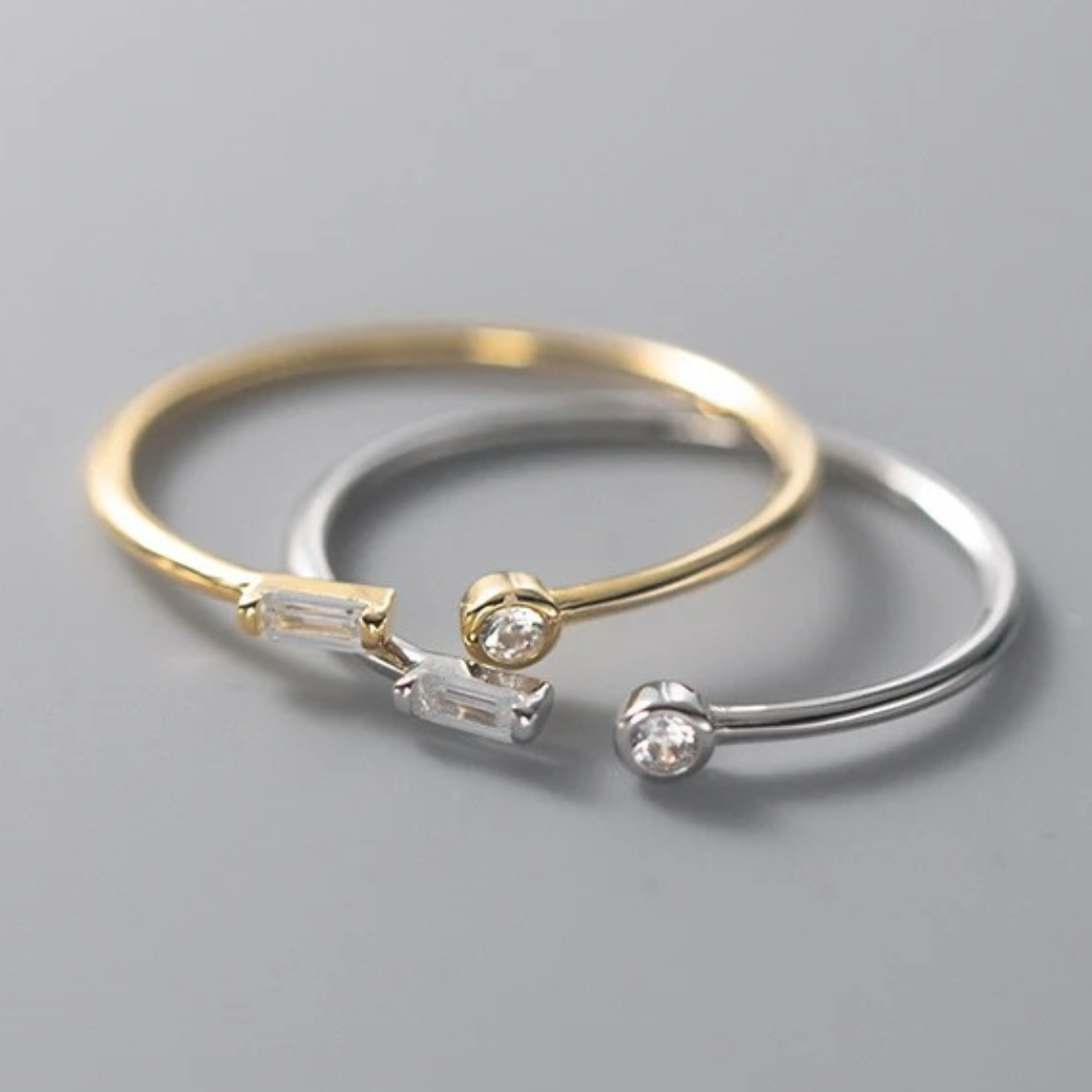 Adjustable 925 Silver Ring with 2 Beautiful Zirconia
