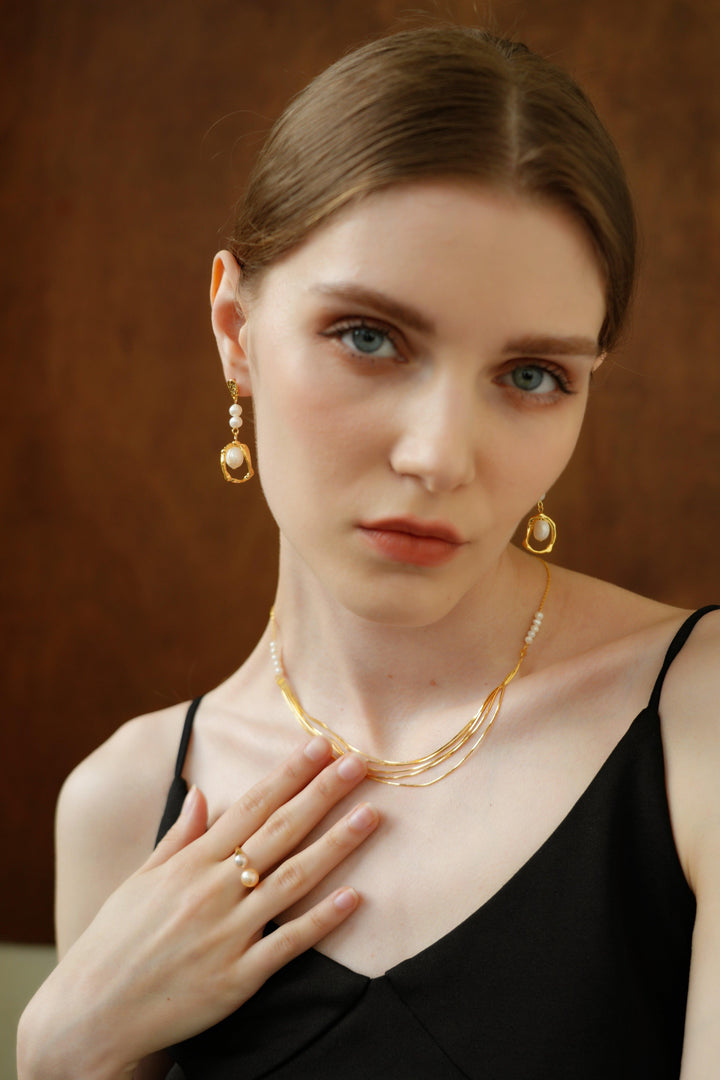 Isra Pearl Drop Earrings