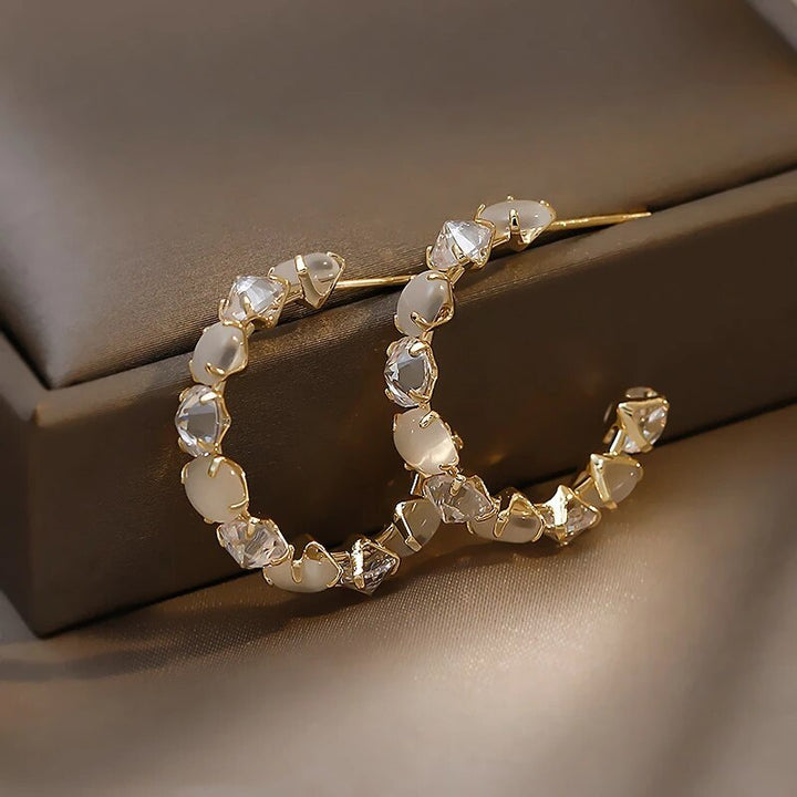 Luxury Cubic Opal and Cubic Zirconia  in Gold