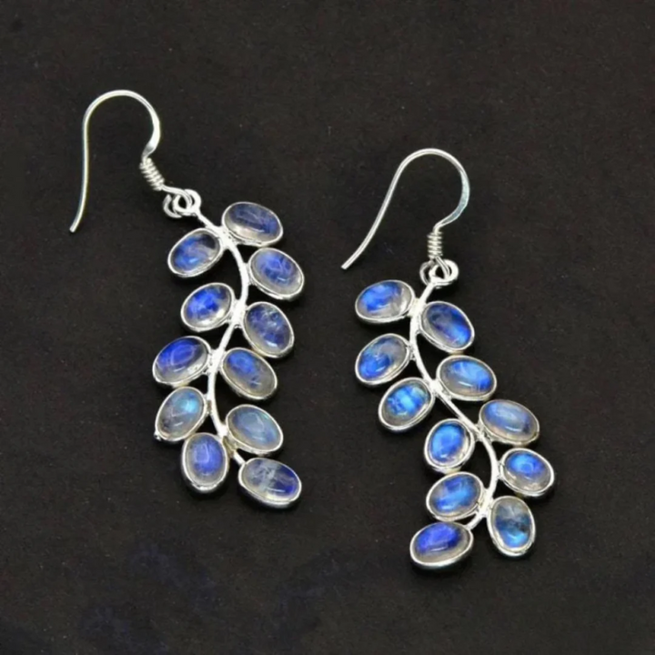 DAZZLING MOONSTONE EARRINGS