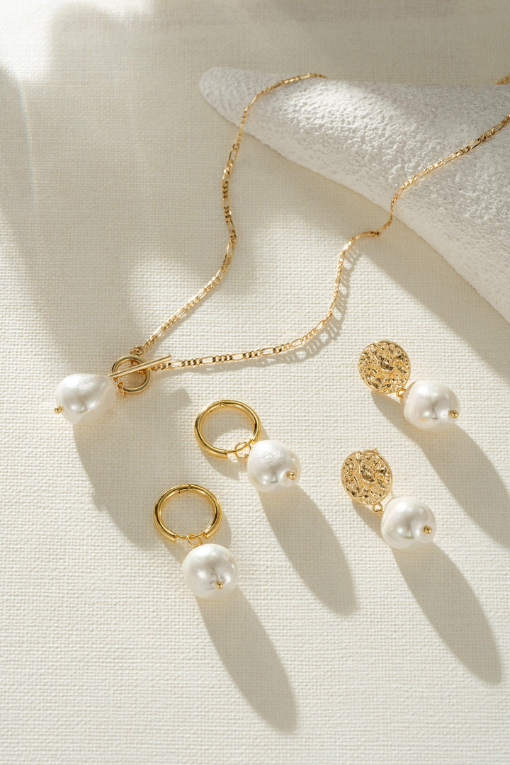 Timeless Pearl 14k Gold Drop Earrings